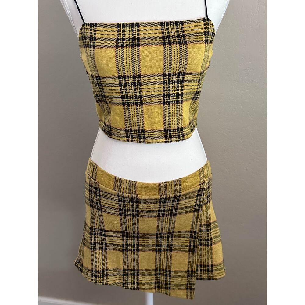 Liz & Sara Women’s Yellow/Black Plaid Two-piece Crop top/Skort - L